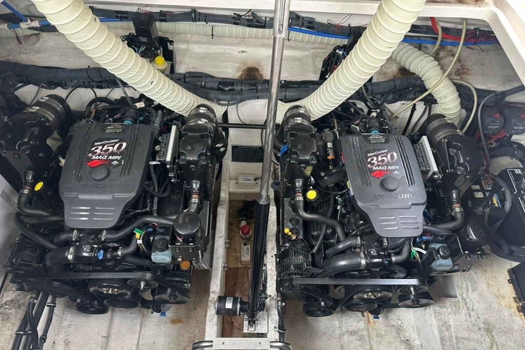 Boat image 21