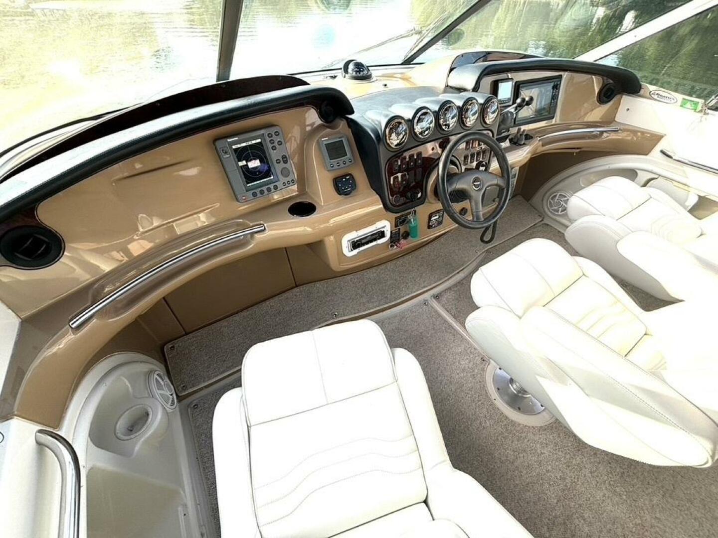 2004-carver-466-motor-yacht-power-9876945-20250718091215945-1