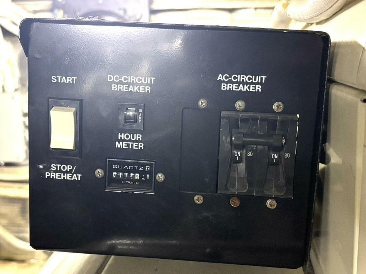 2004-carver-466-motor-yacht-power-9876945-20250718091336019-1