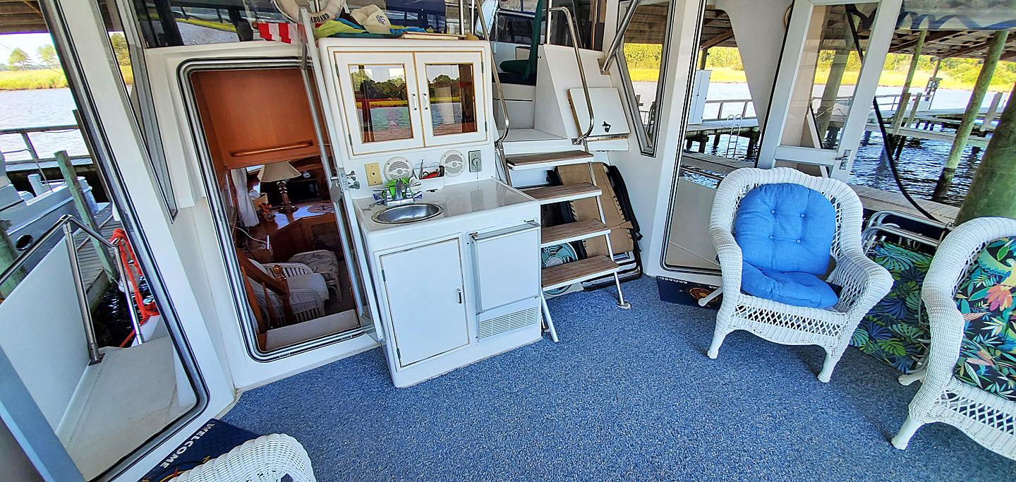 Aft Deck Full Enclosure with Solid Doors