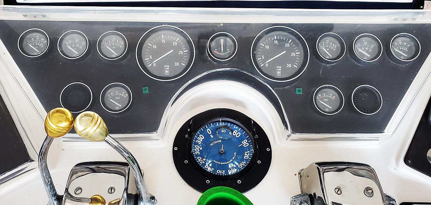 Flybridge with Full Gauges