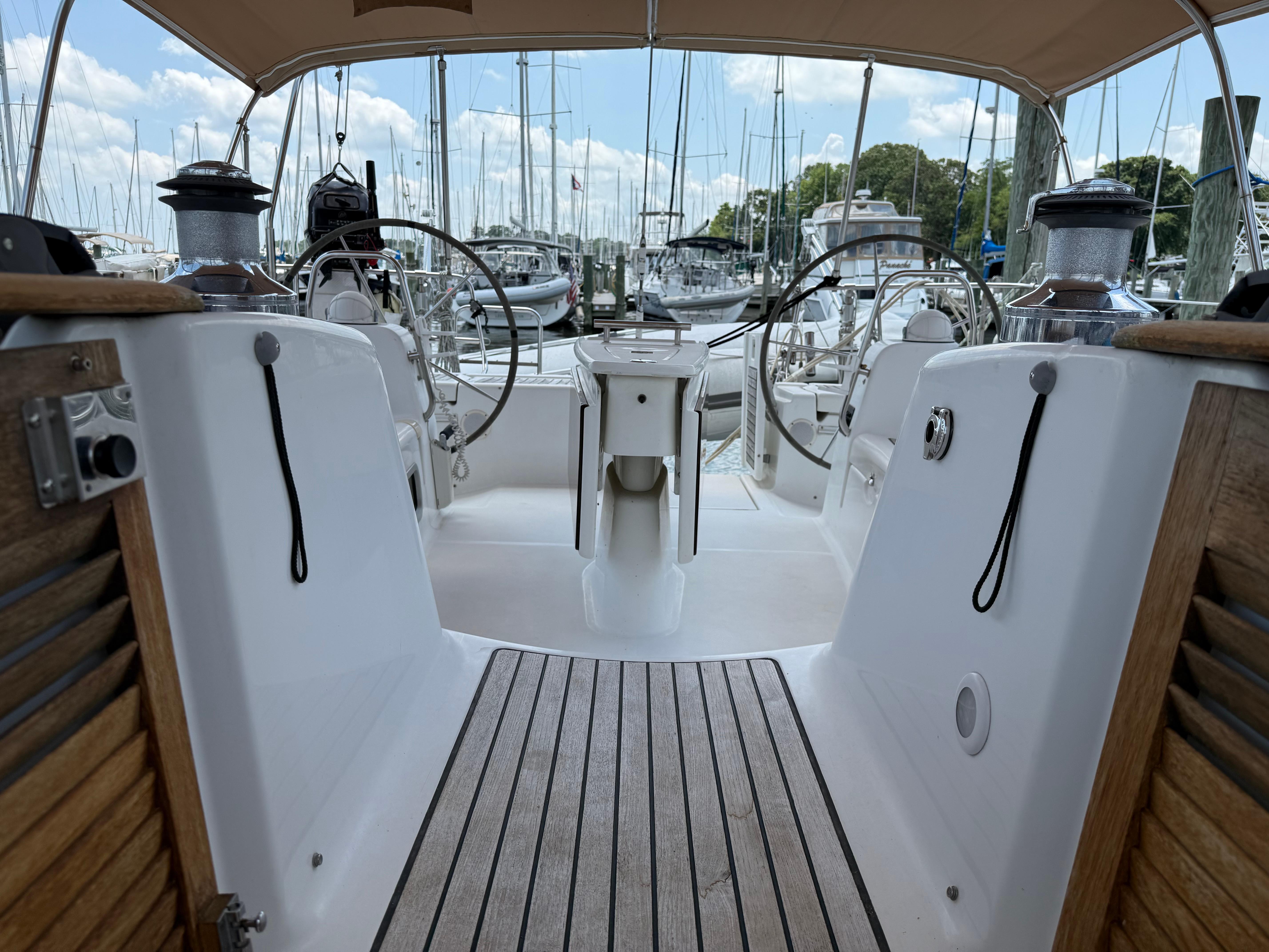 Yacht Photos Pics