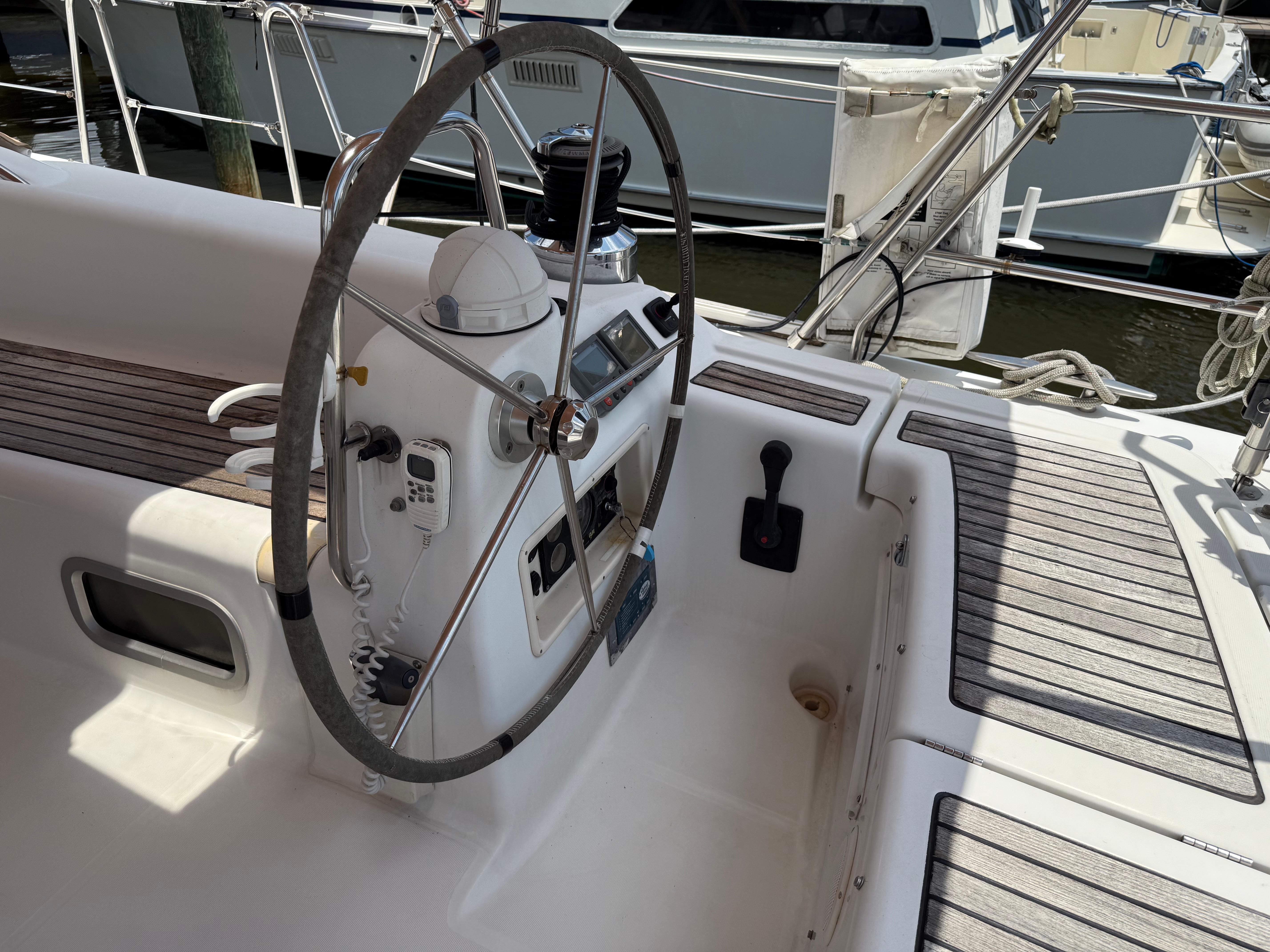 Yacht Photos Pics