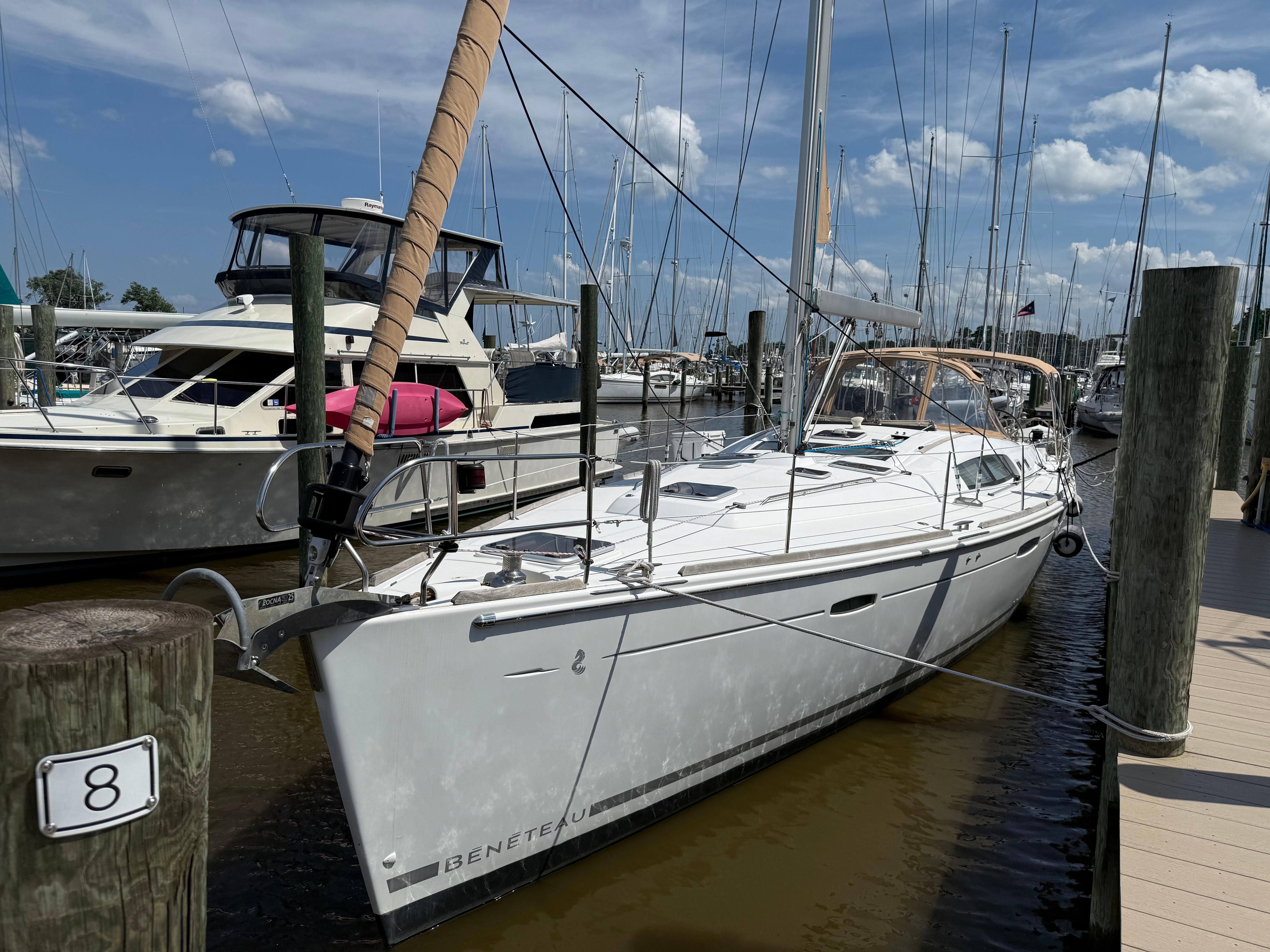 Yacht Photos Pics