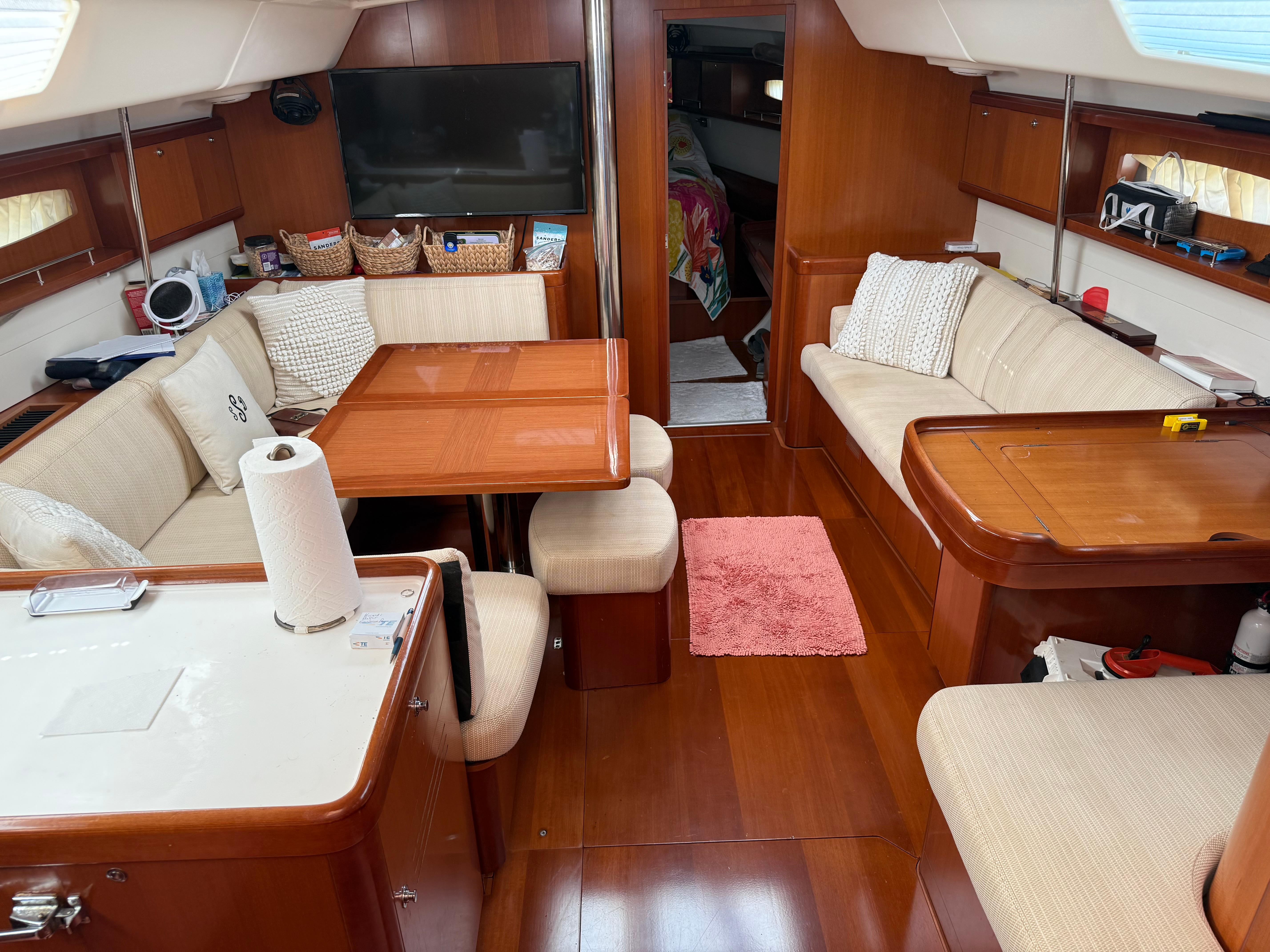 Yacht Photos Pics
