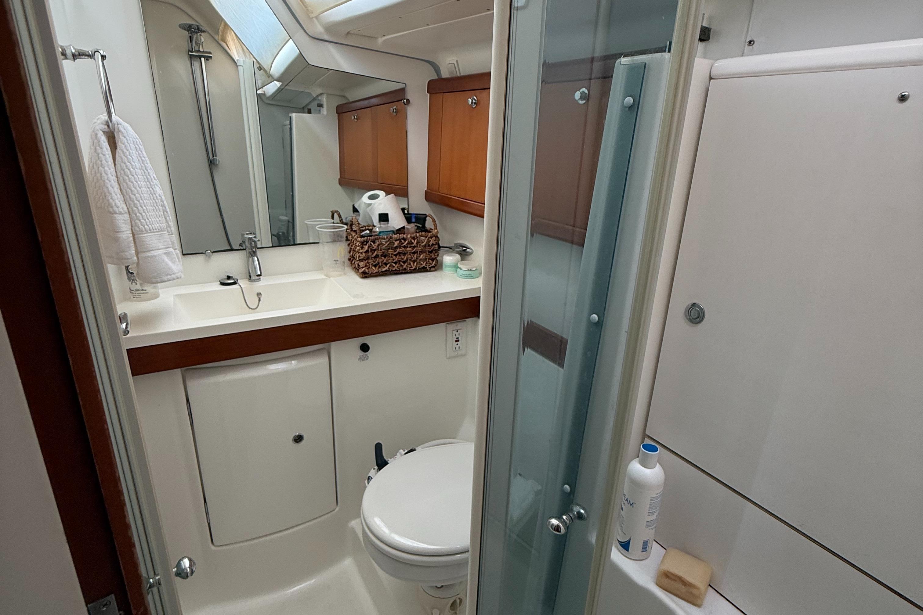 Yacht Photos Pics