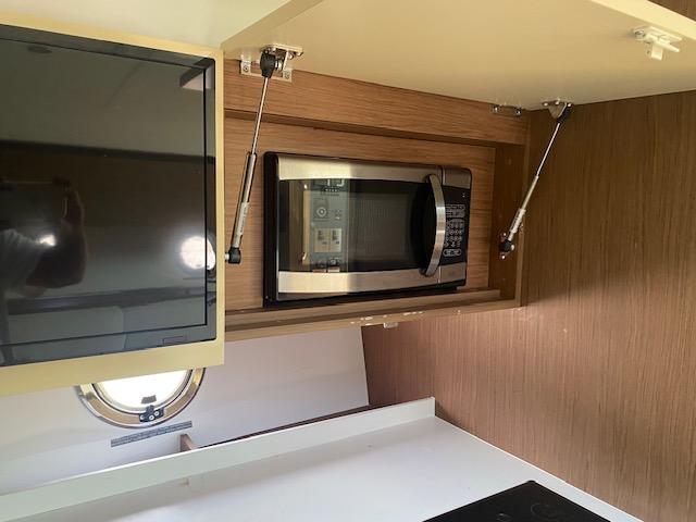 2018 Beneteau