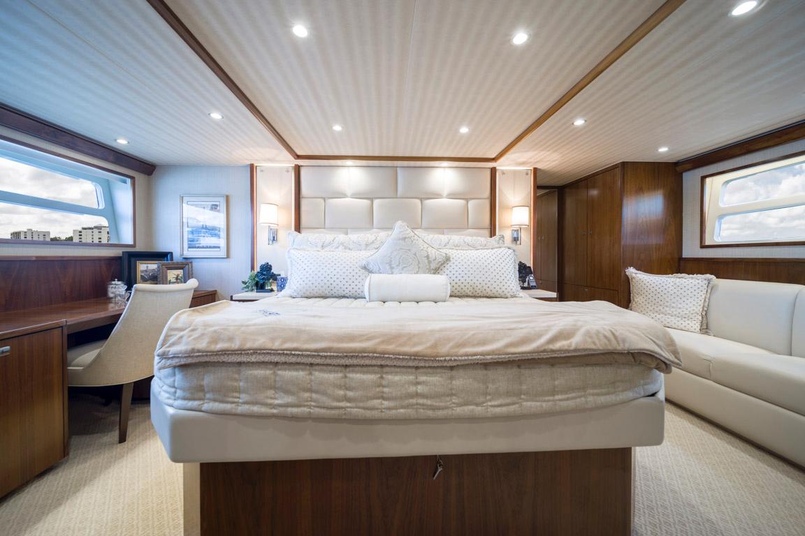 2015 Viking 75 MY Master Stateroom
