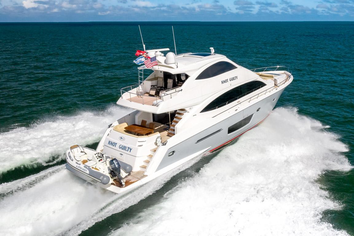 2015 viking yacht