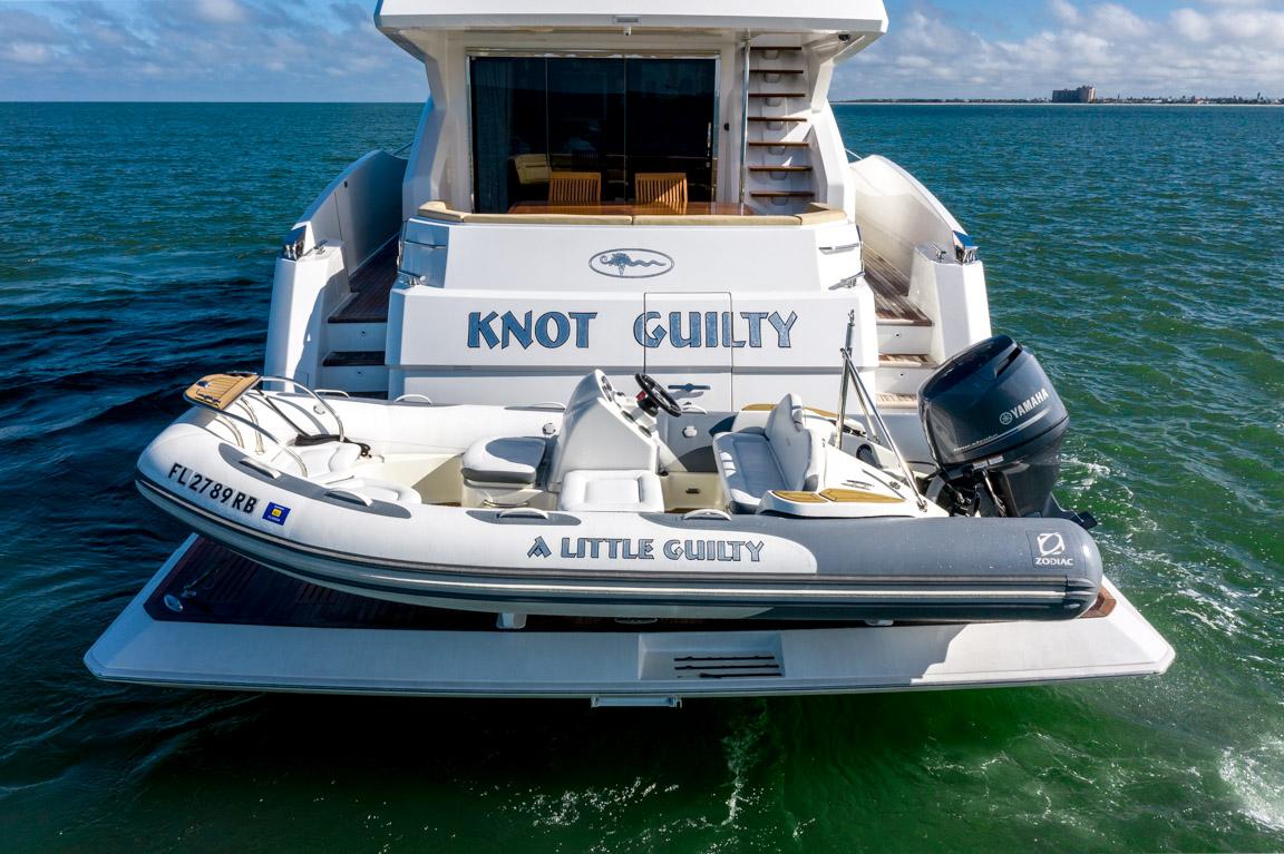 2015 Viking 75 MY Aft