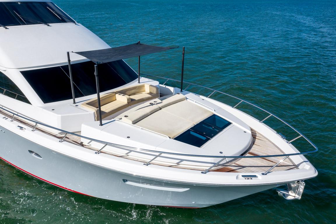 2015 Viking 75 MY Sunshade
