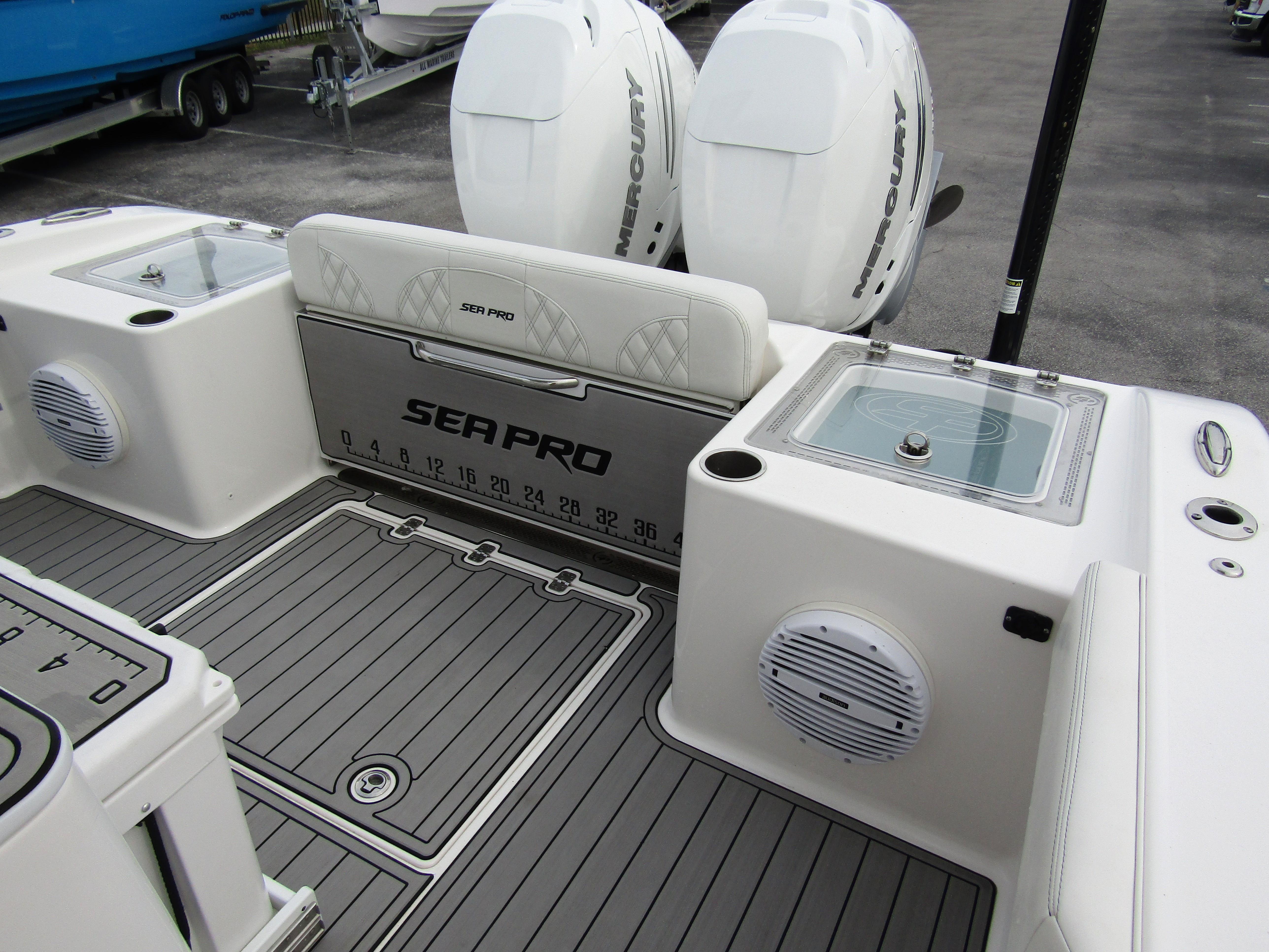 2023-sea-pro-320-dlx-offshore-power-9786971-20250508071107759-1_XLARGE