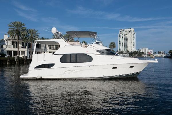 Photo of 2004 Silverton 48'