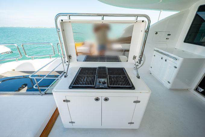 Skylounge Deck Electric Grill Center