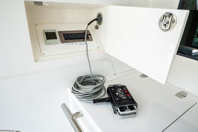 Skylounge Deck Remote Docking Station