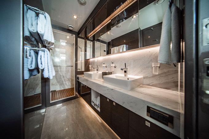 Ensuite Master Head