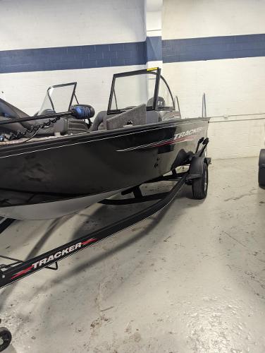 2021 Tracker Boats boat for sale, model of the boat is Pro Guide V-175 Combo & Image # 2 of 6