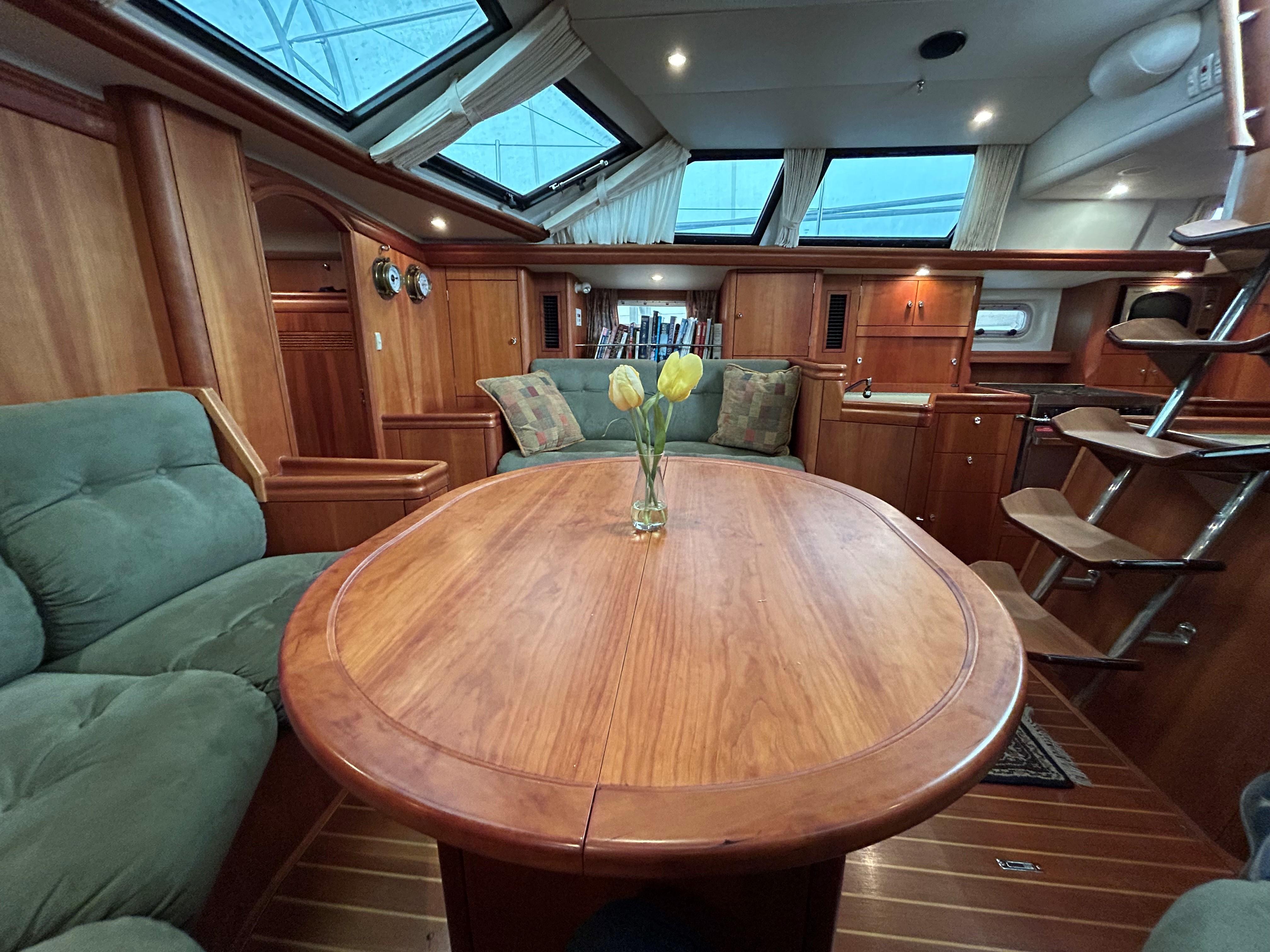 Newport RI Yacht Brokerage