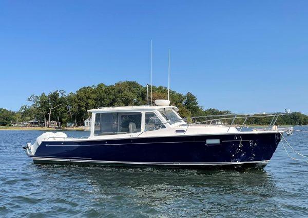 Photo of 2020 MJM 35'