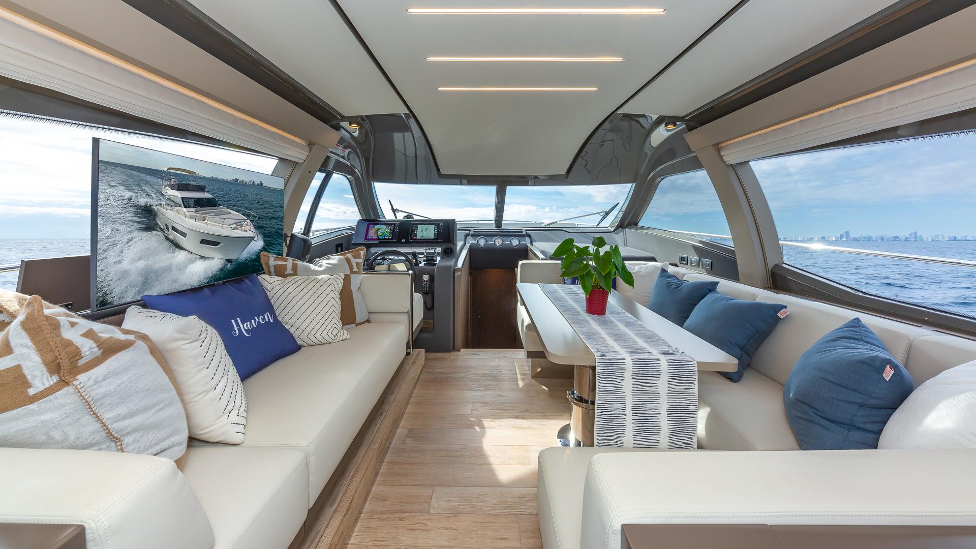 Ferretti 55 HAVEN - Salon