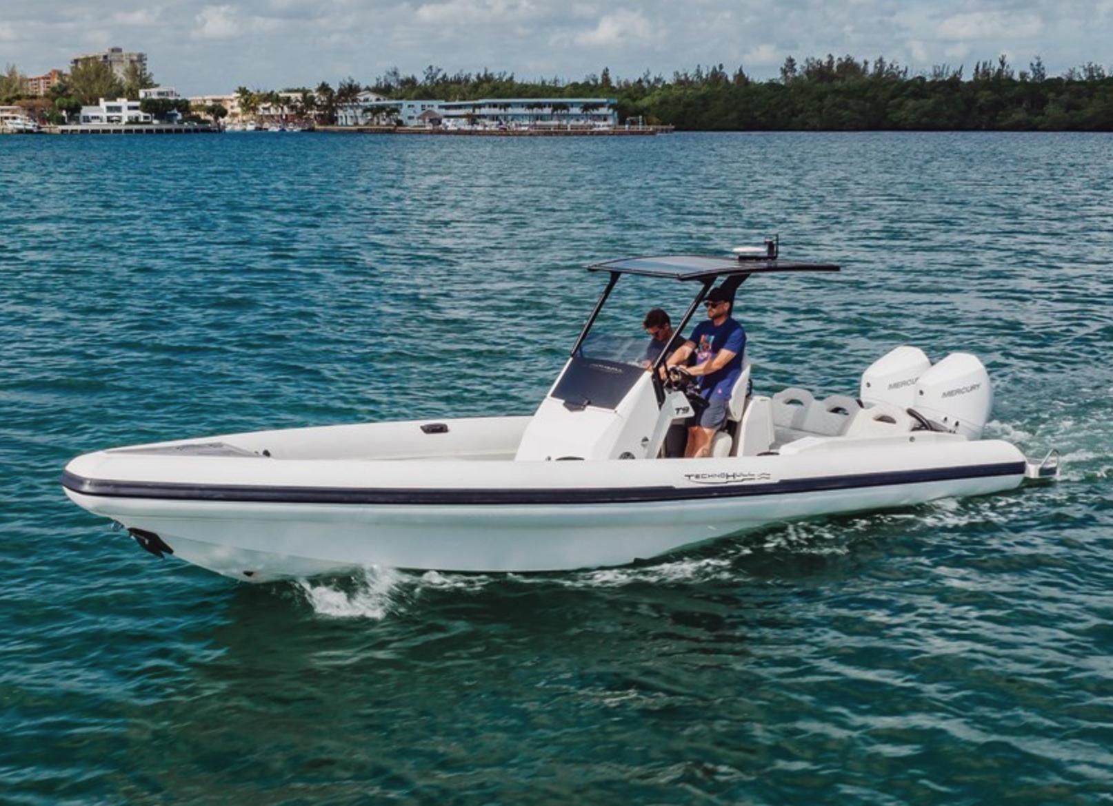 Yacht for Sale 30 Technohull Yachts Hooksett, NH Denison Yacht Sales