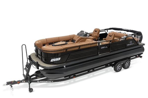 2021 Regency boat for sale, model of the boat is 250 LE3 Sport & Image # 10 of 86