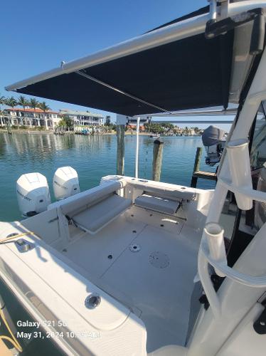 28' Boston Whaler, Listing Number 100916695, - Photo No. 8