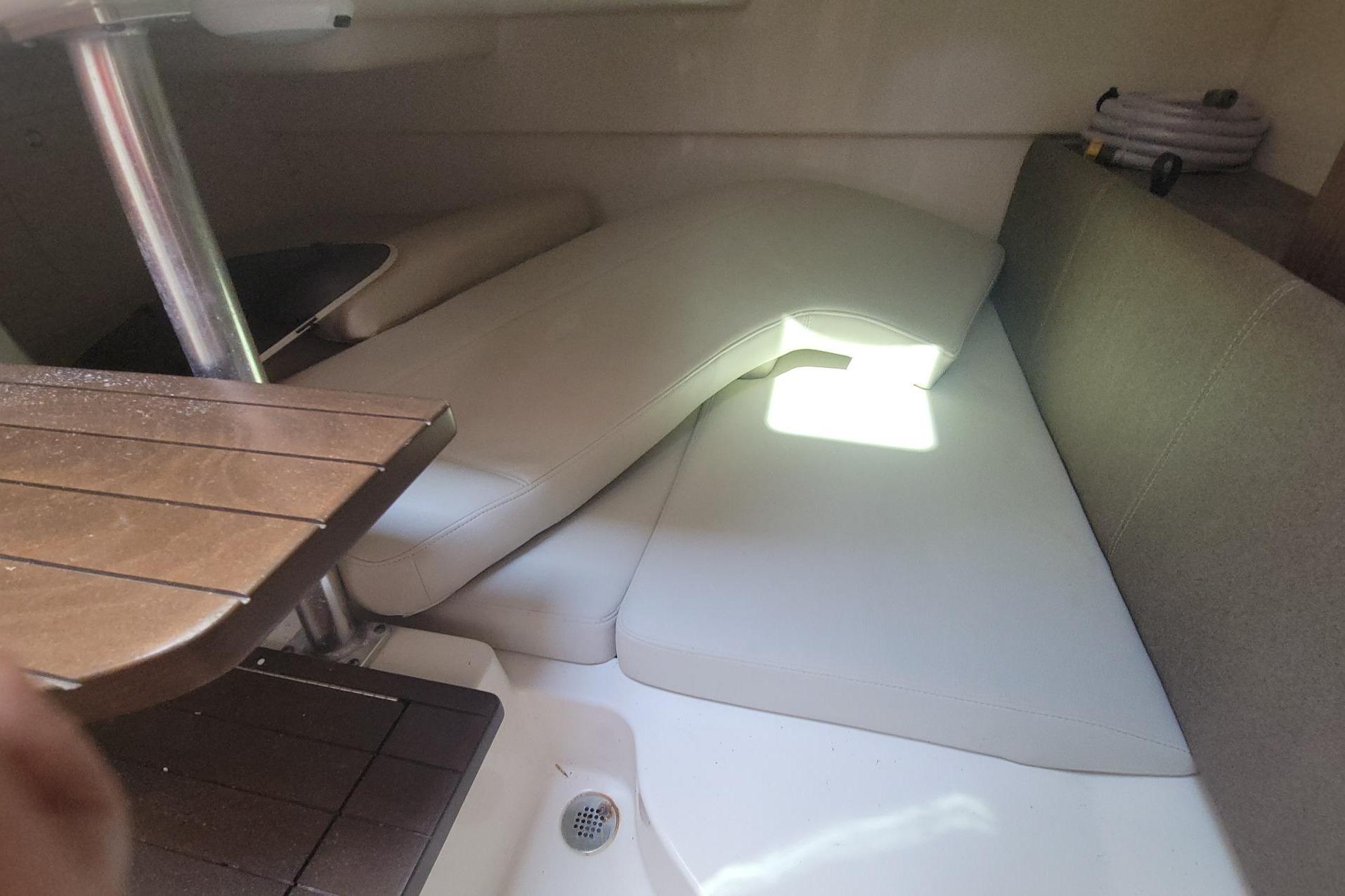 2021-boston-whaler-285-conquest-power-9410721-20250506071857539-1_XLARGE