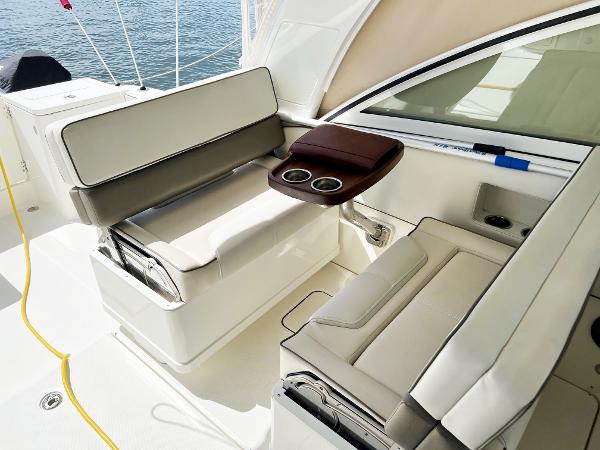 32' World Cat, Listing Number 100888186, - Photo No. 10