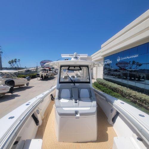 Yacht for Sale 41 Regulator Yachts Tavernier, FL Denison Yacht Sales