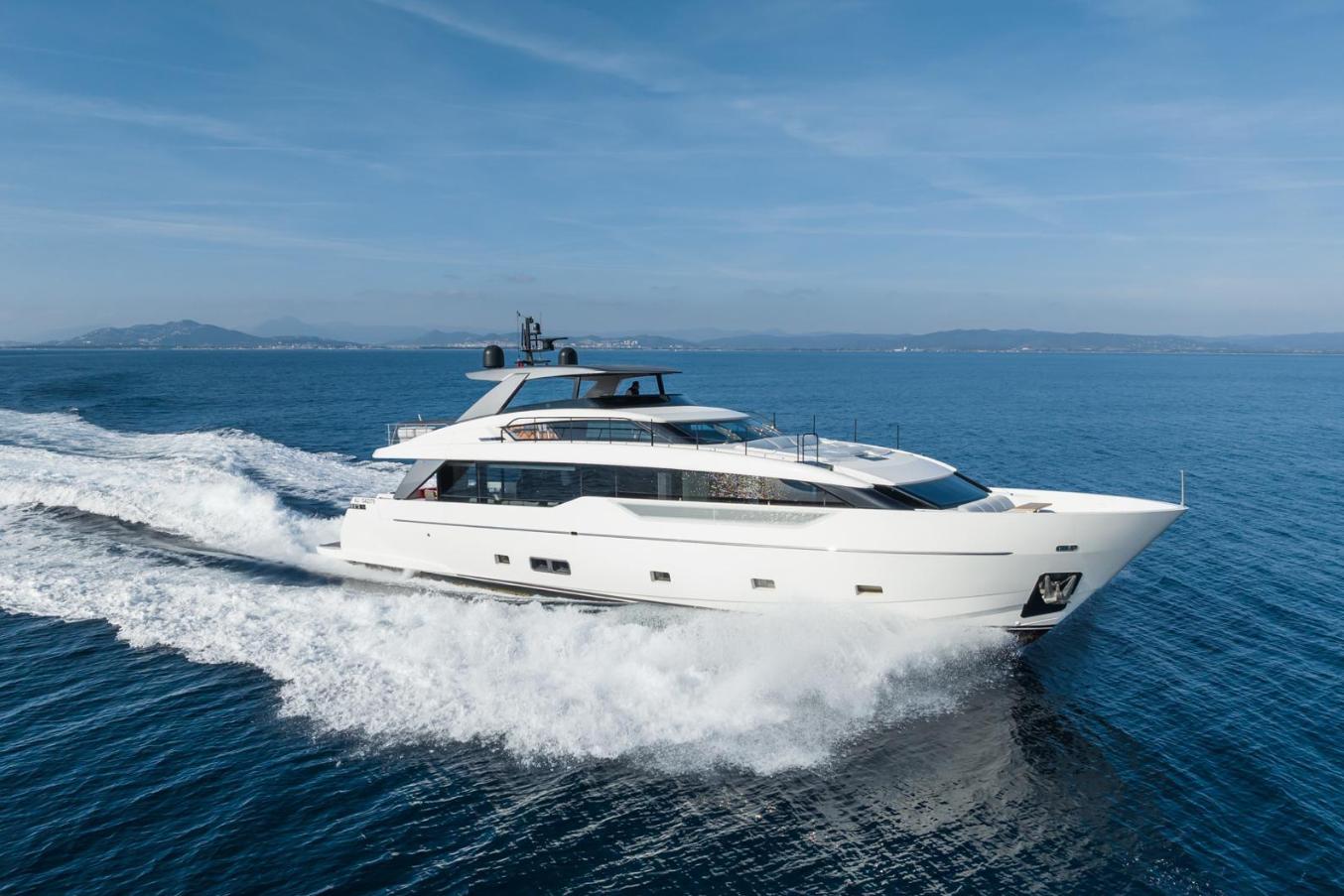 2022 sanlorenzo 90 cannes for sale