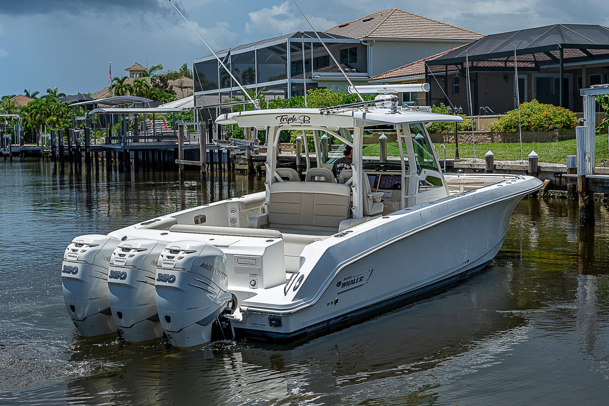 2018 Boston Whaler