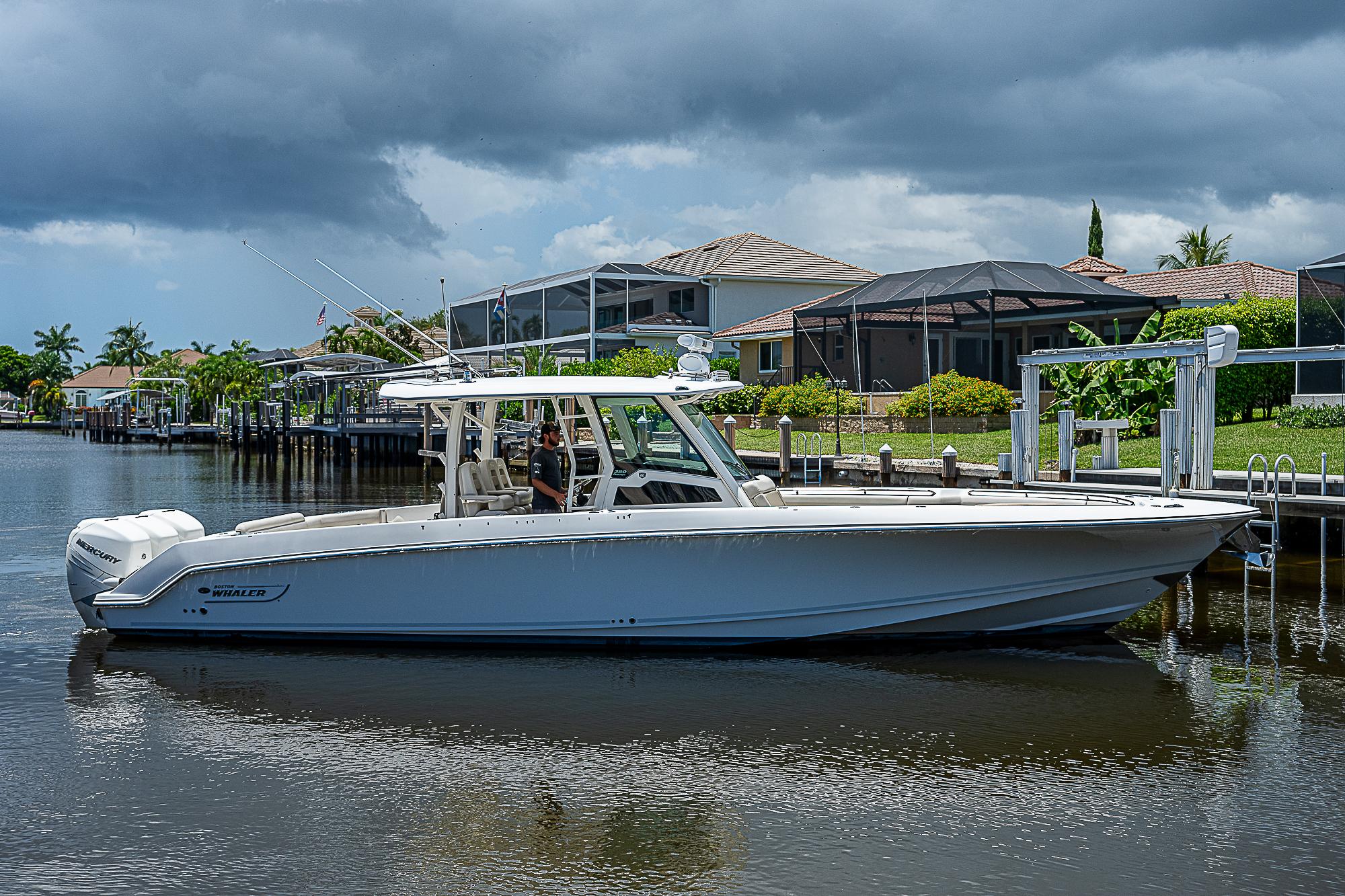 2018 Boston Whaler