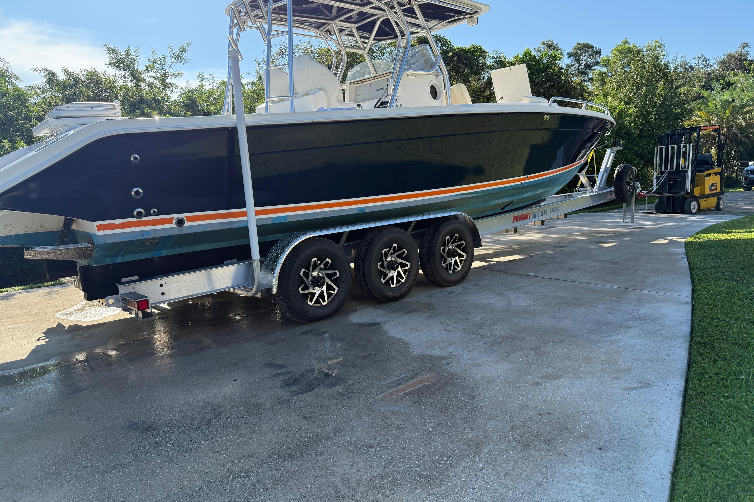 2001 Marlago 35 Cuddy