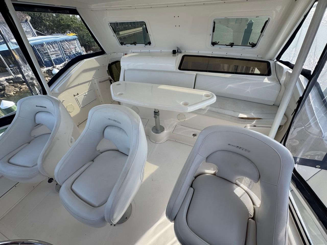 2003-silverton-453-motor-yacht-power-9820749-980220619-0-300520250516-8