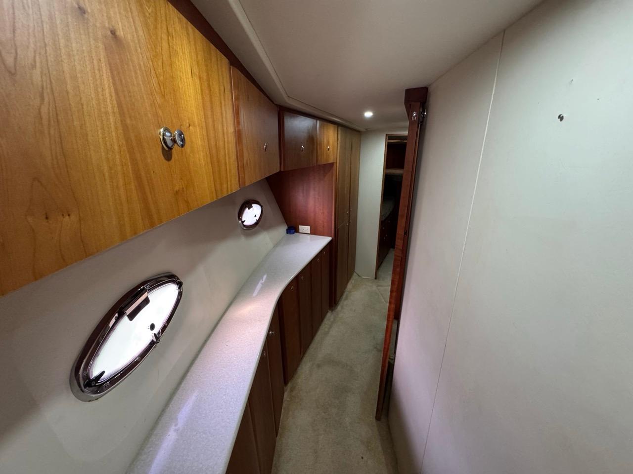 2003-silverton-453-motor-yacht-power-9820749-980220629-0-300520250516-18