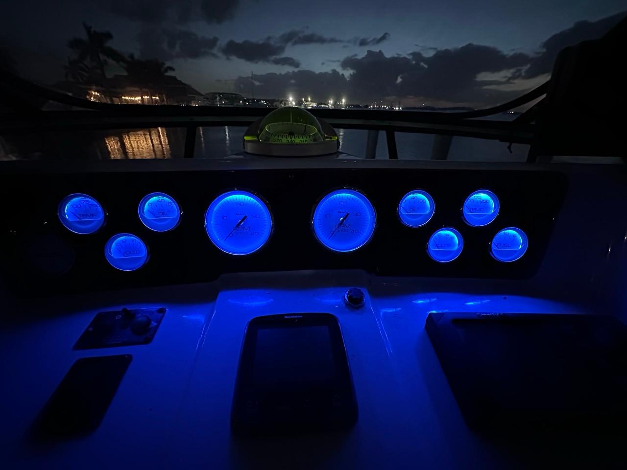 2003-silverton-453-motor-yacht-power-9820749-980790089-0-020620250646-15