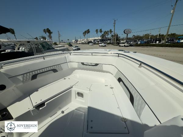 32' Blackfin, Listing Number 100914654, Image No. 18