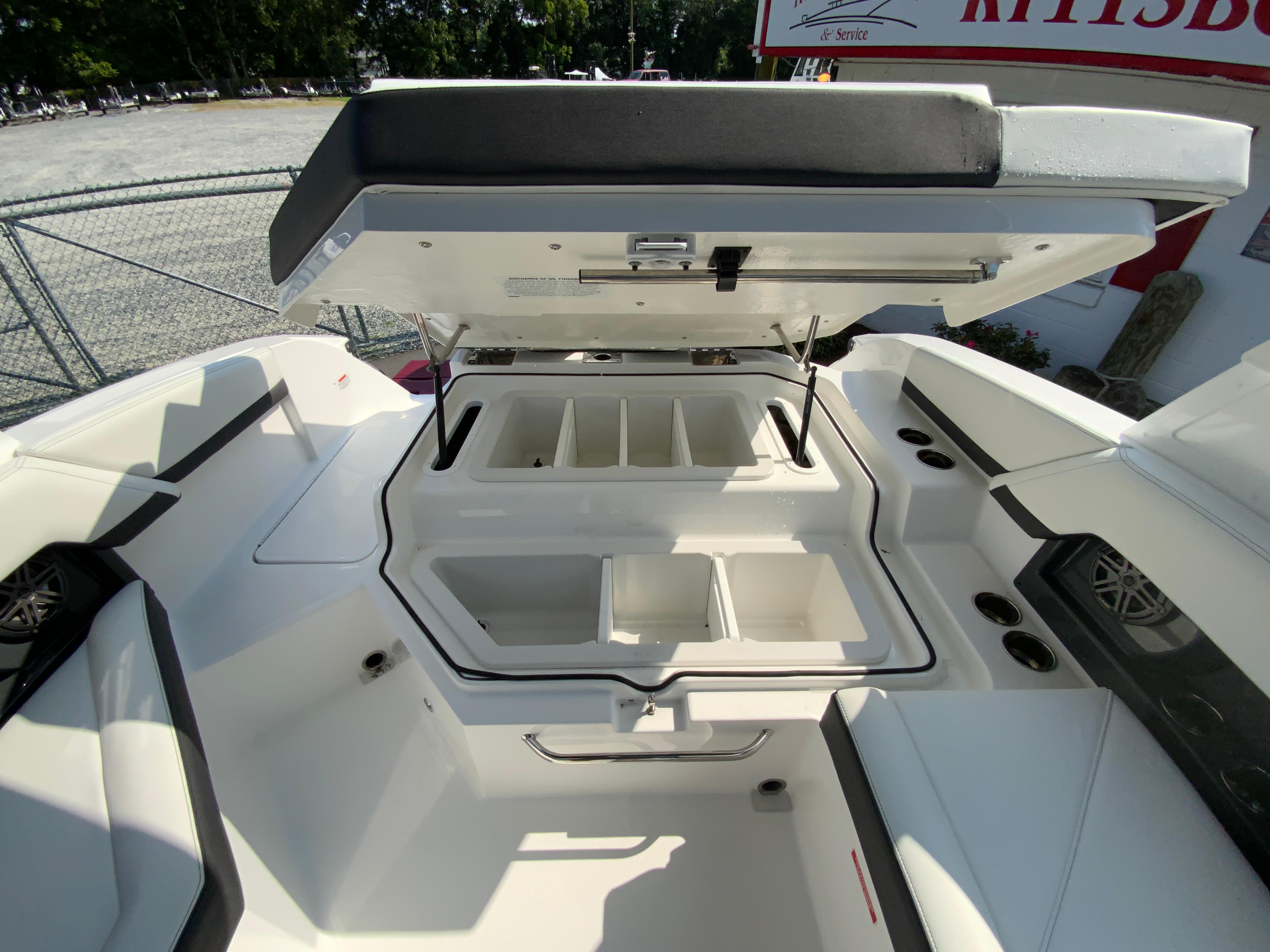 2026 Cobalt R4 OB-17