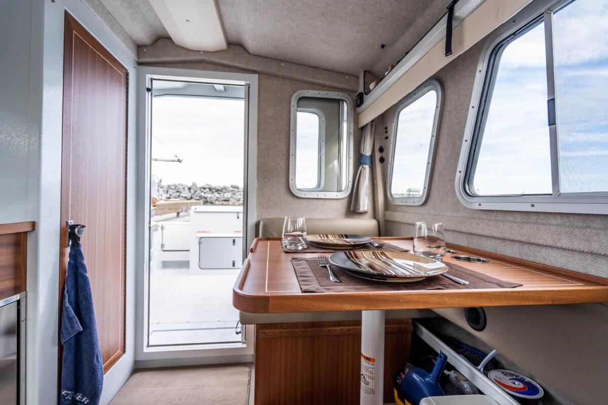 2026 KingFisher 3025 GFX Offshore Gallery