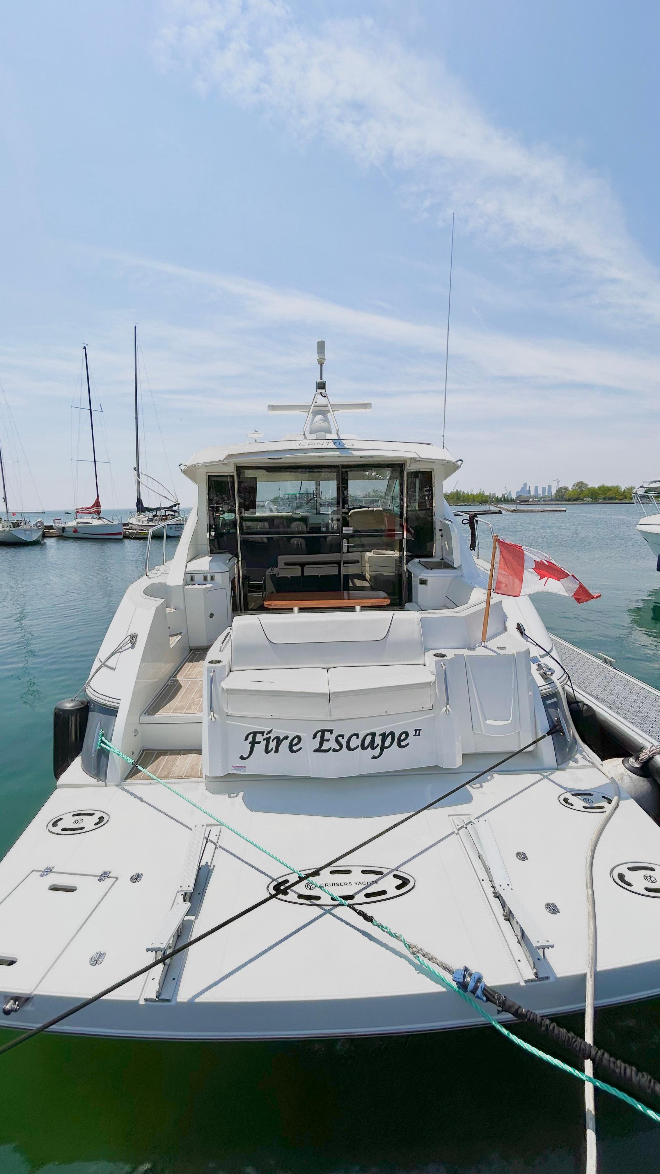 2017-crusiers-yachts-45-cantius-power-9780755-20250503010040828-1_XLARGE