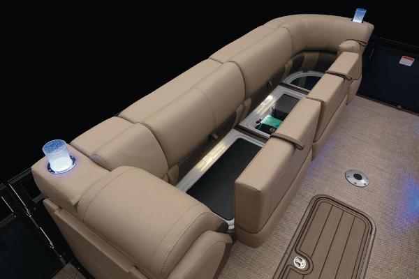 2022 Regency boat for sale, model of the boat is 250 LE3 & Image # 23 of 77