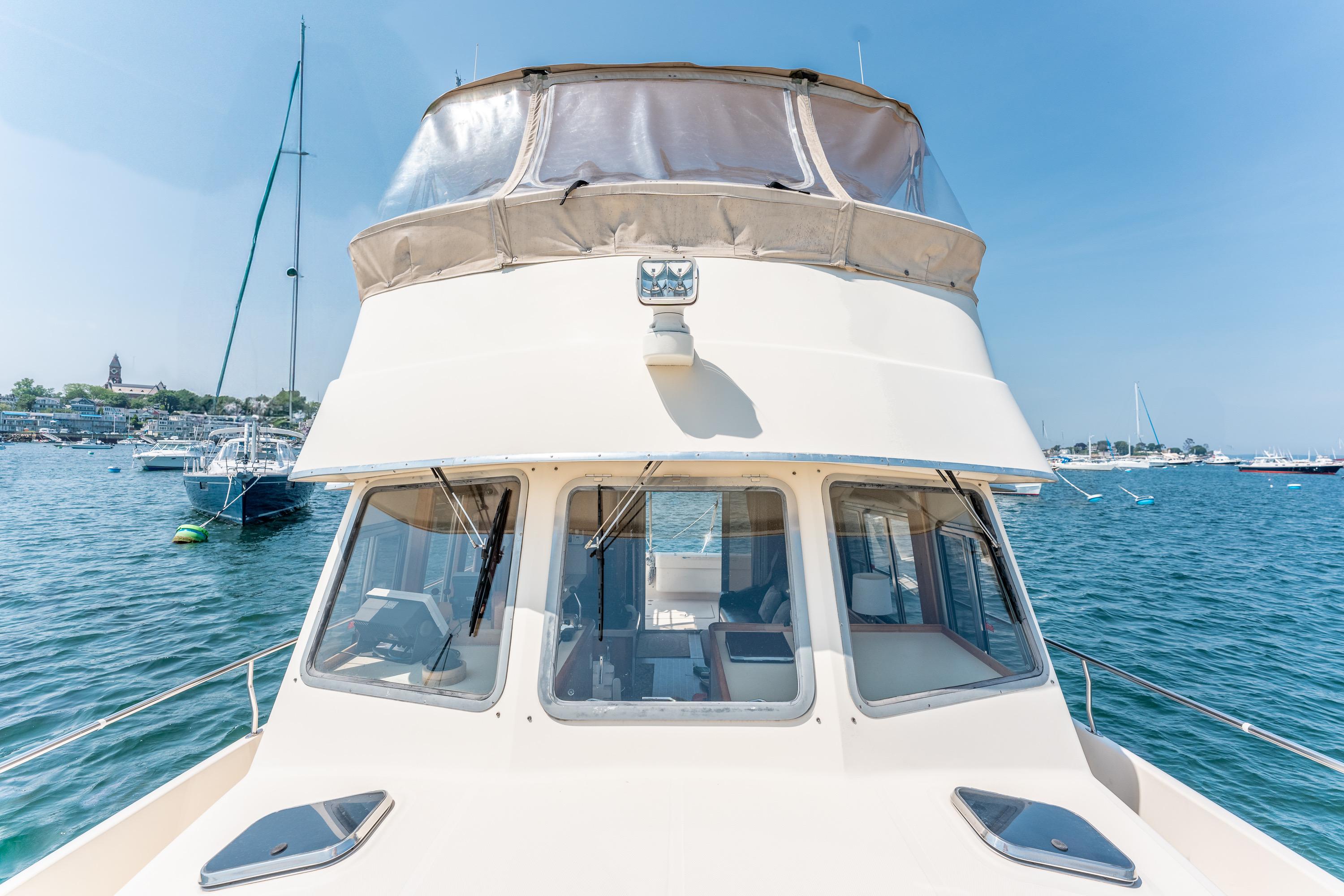 2005-mainship-400-trawler-power-9850759-20250624124912041-1