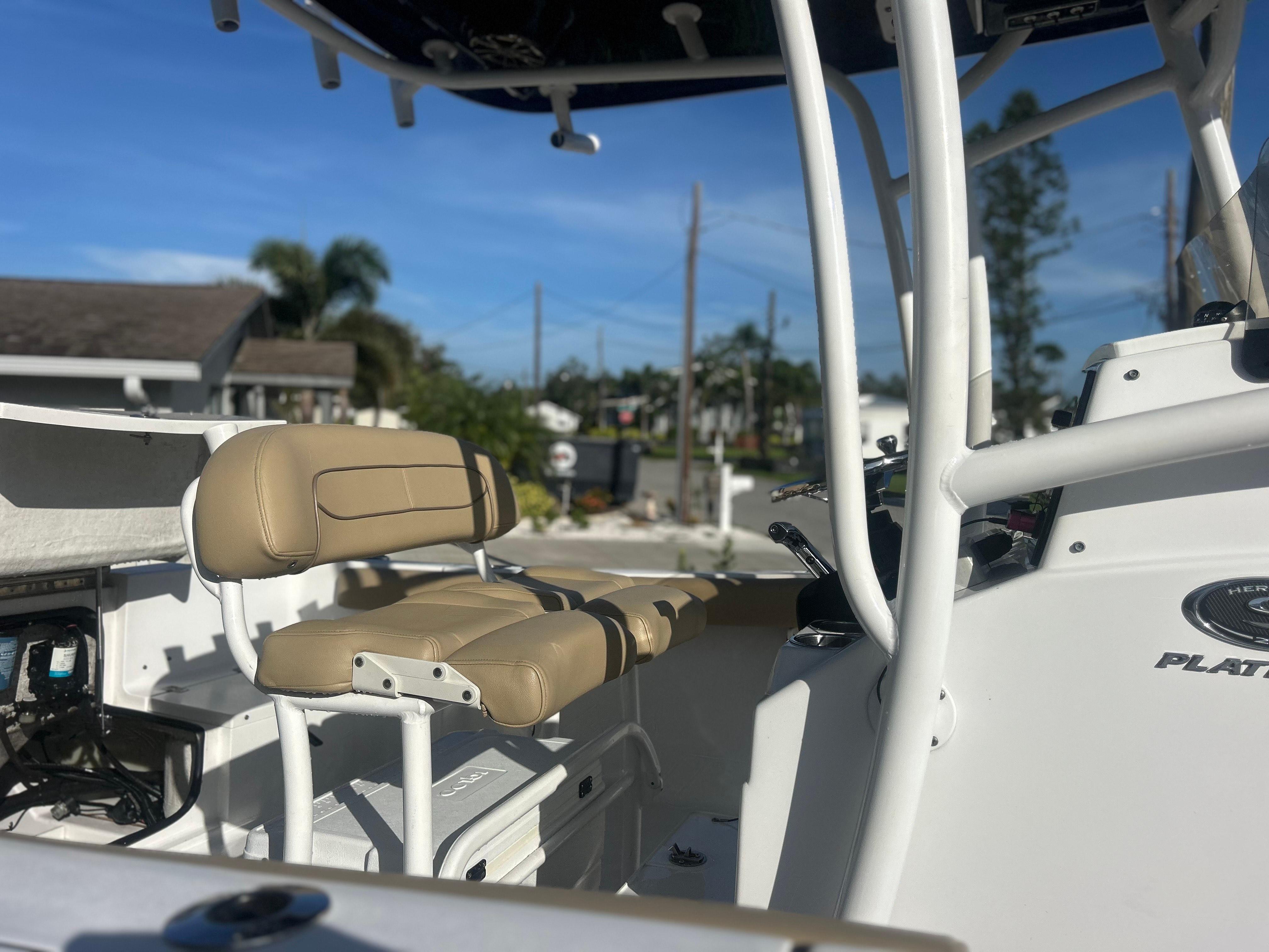 2017 Sportsman Heritage 231 Center Console-8