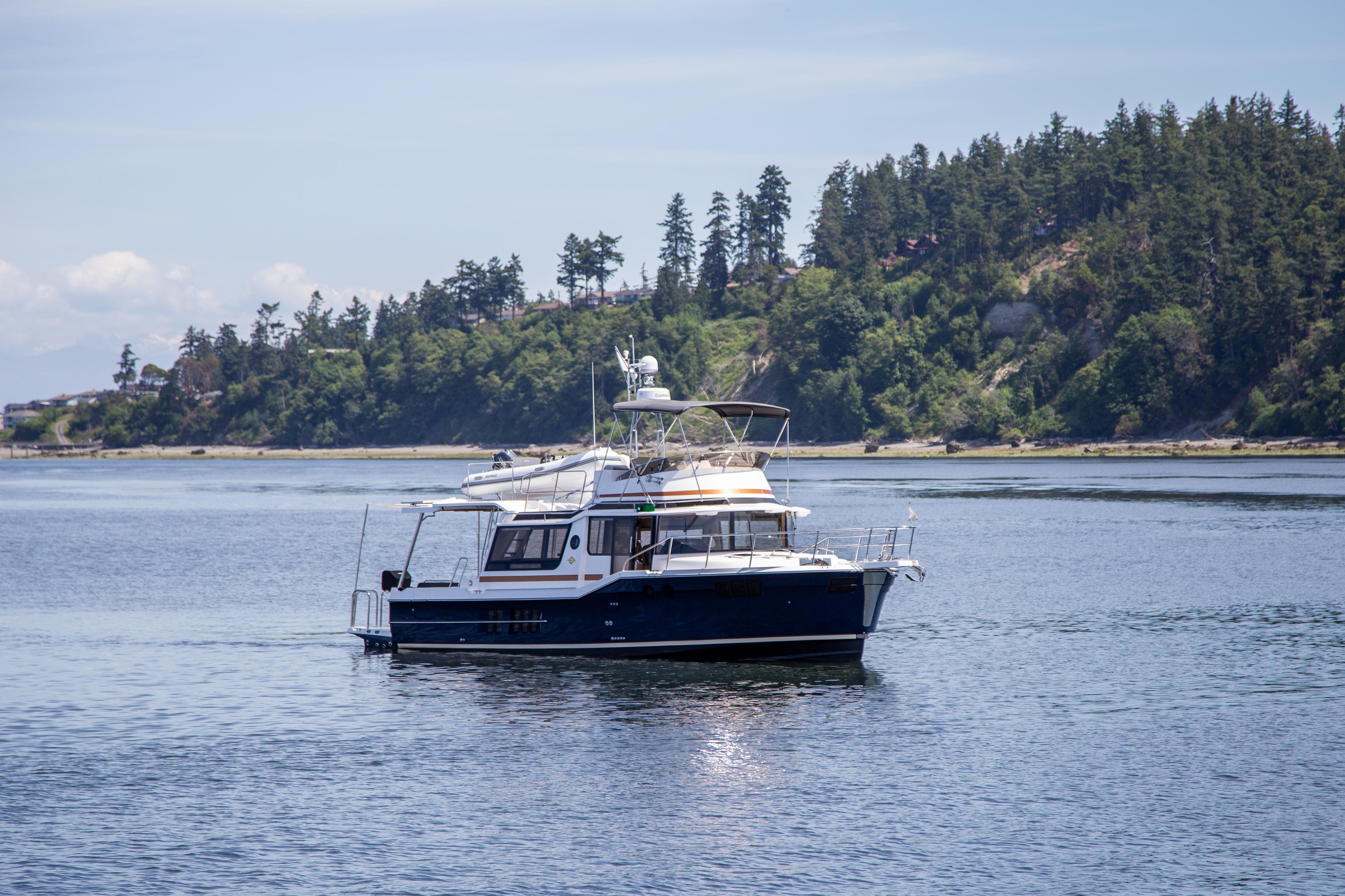 Reed Yacht Sales - Ranger Tugs R-43 Command Bridge