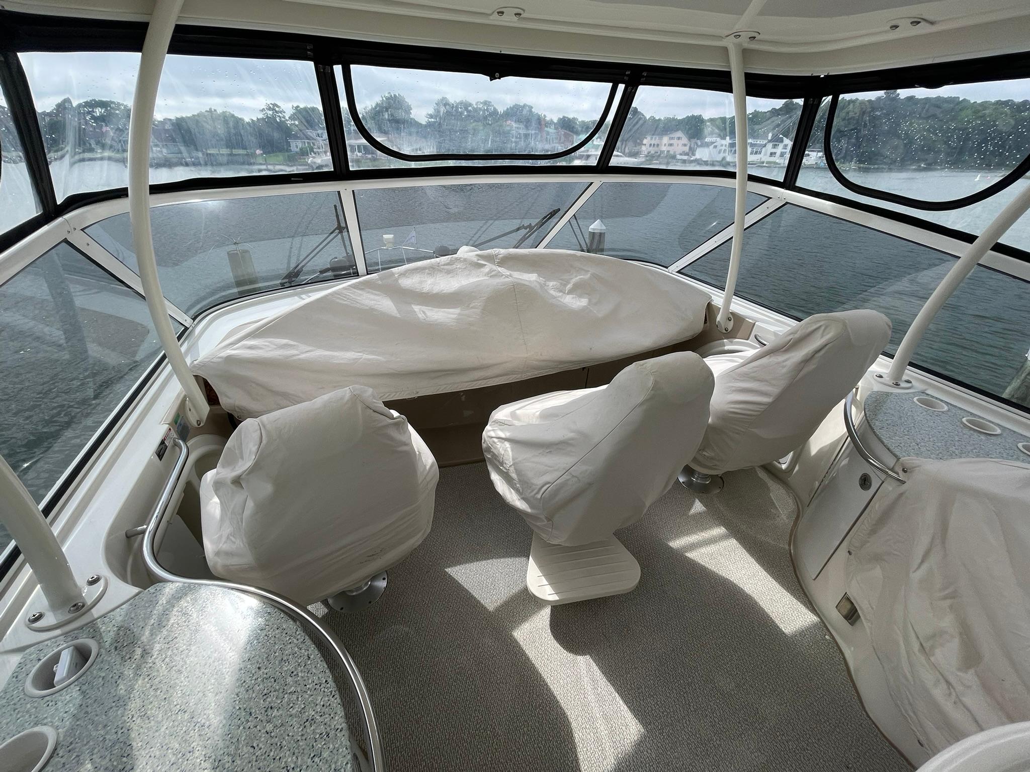 2006-carver-466-motor-yacht-power-9800780-20250520070844174-1_XLARGE