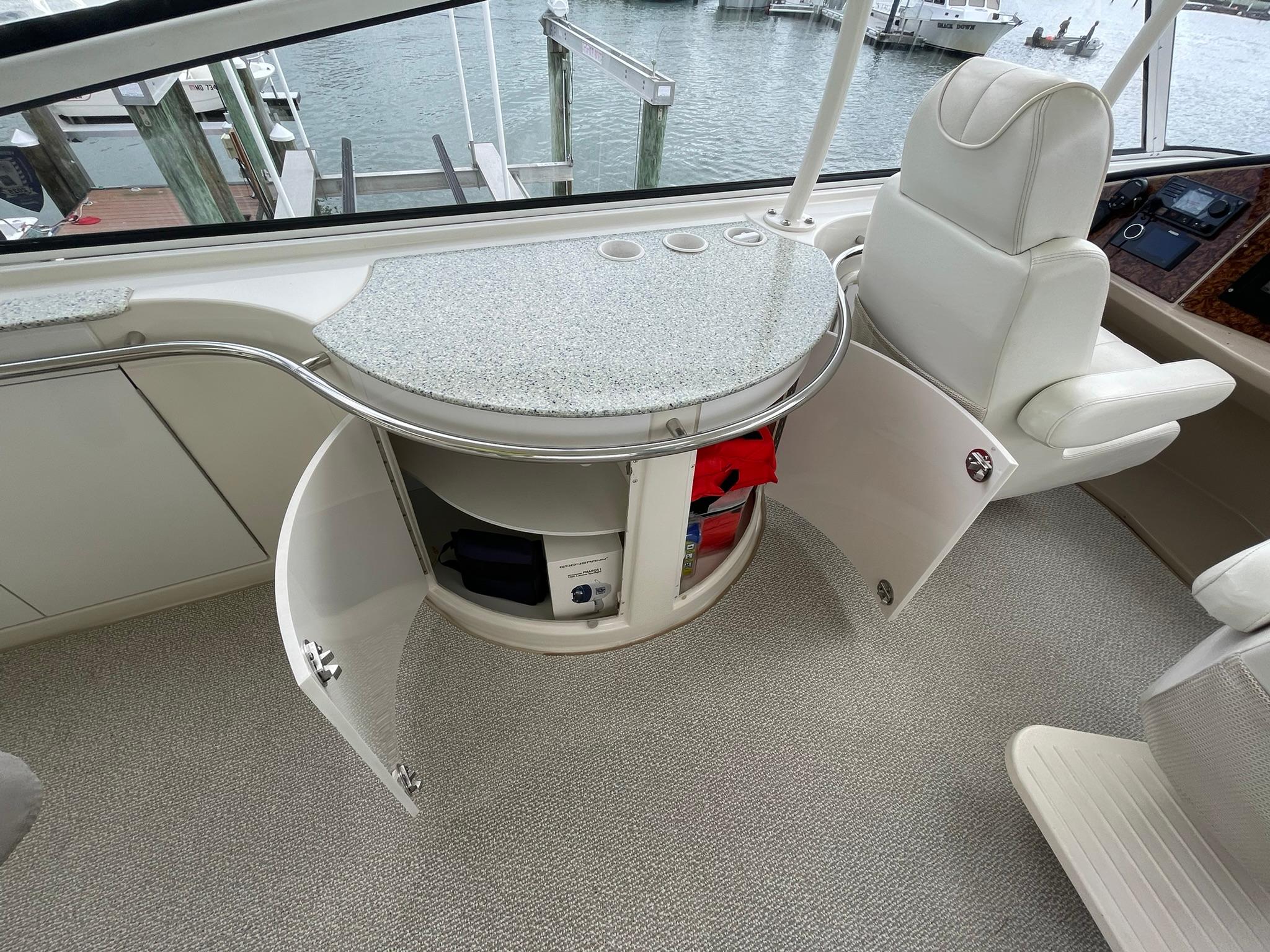 2006-carver-466-motor-yacht-power-9800780-20250520070908271-1_XLARGE
