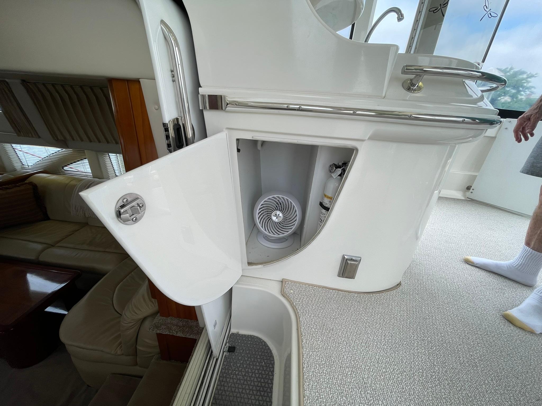 2006-carver-466-motor-yacht-power-9800780-20250520070932357-1_XLARGE