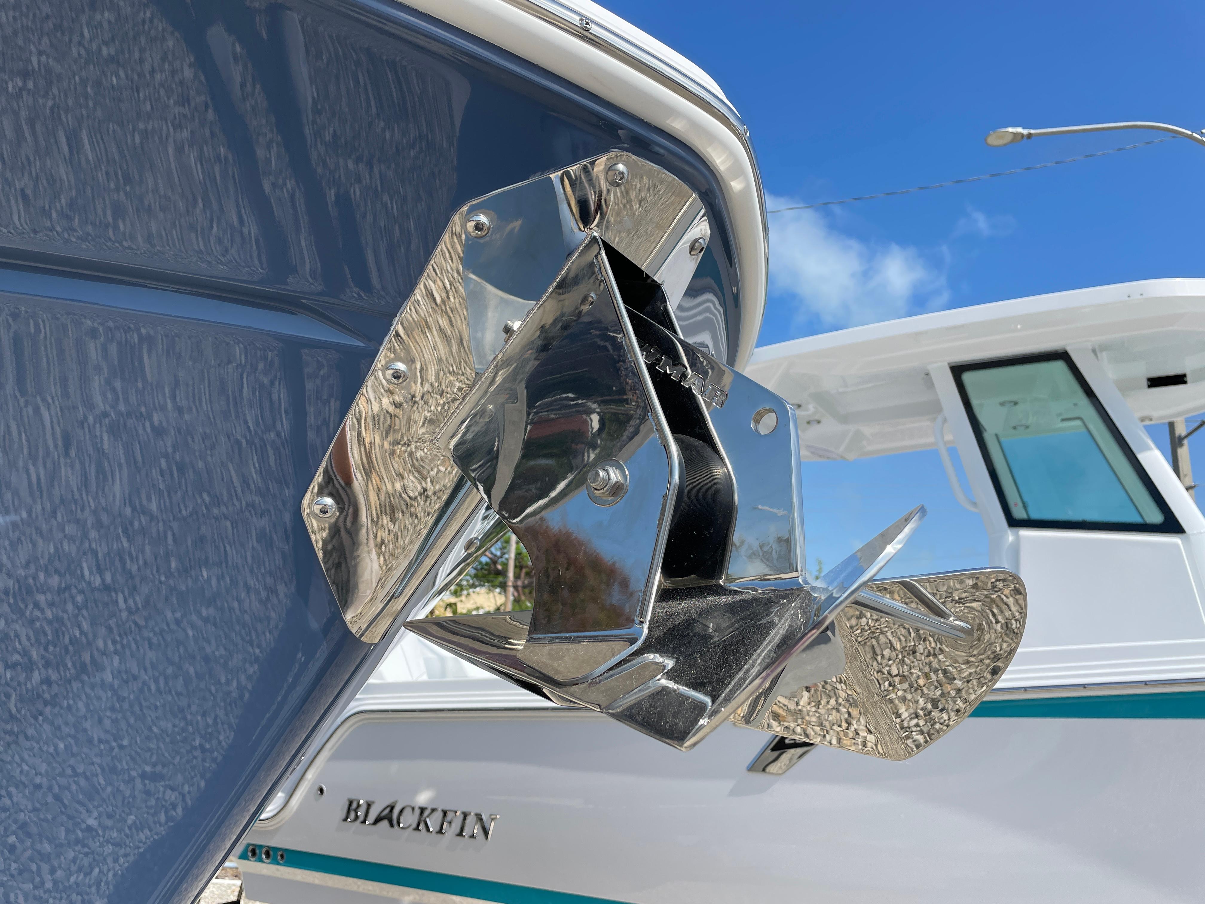 2025-blackfin-272cc-power-9790780-20250512105453386-1_XLARGE