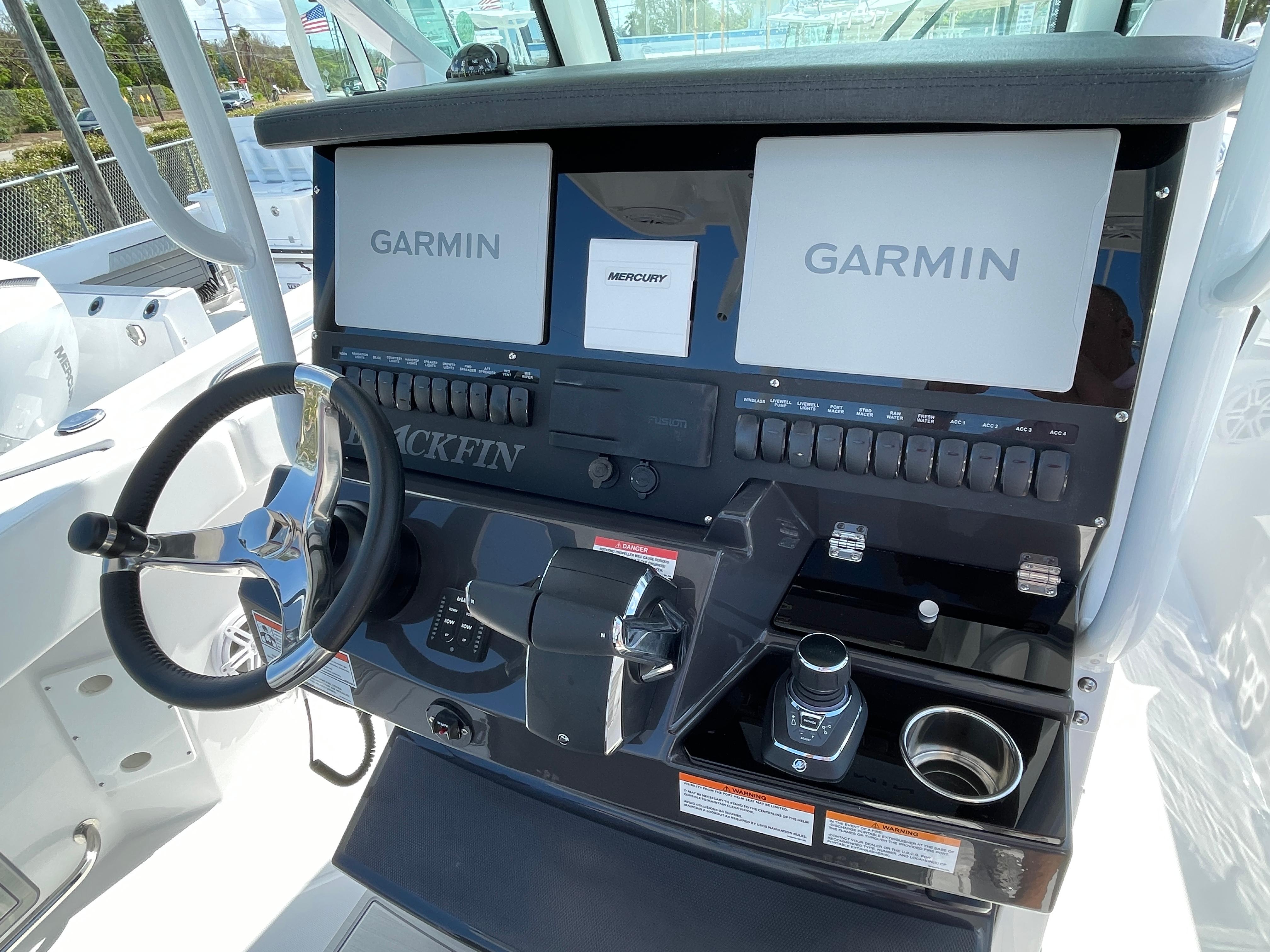 2025-blackfin-272cc-power-9790780-20250512110234501-1_XLARGE